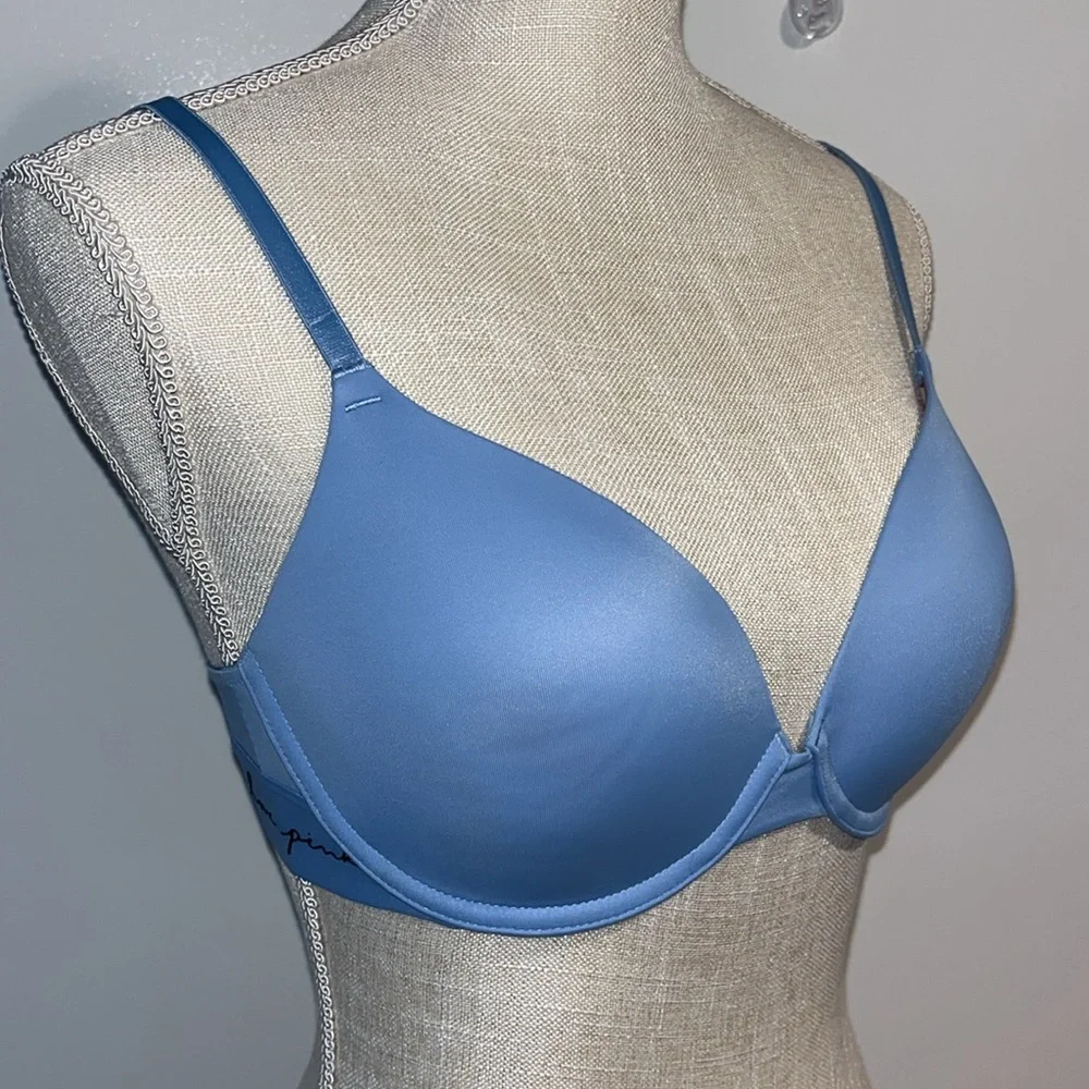 PINK Victoria’s Secret Wear Everywhere t-shirt bra - lightly lined - Picture 3 of 14